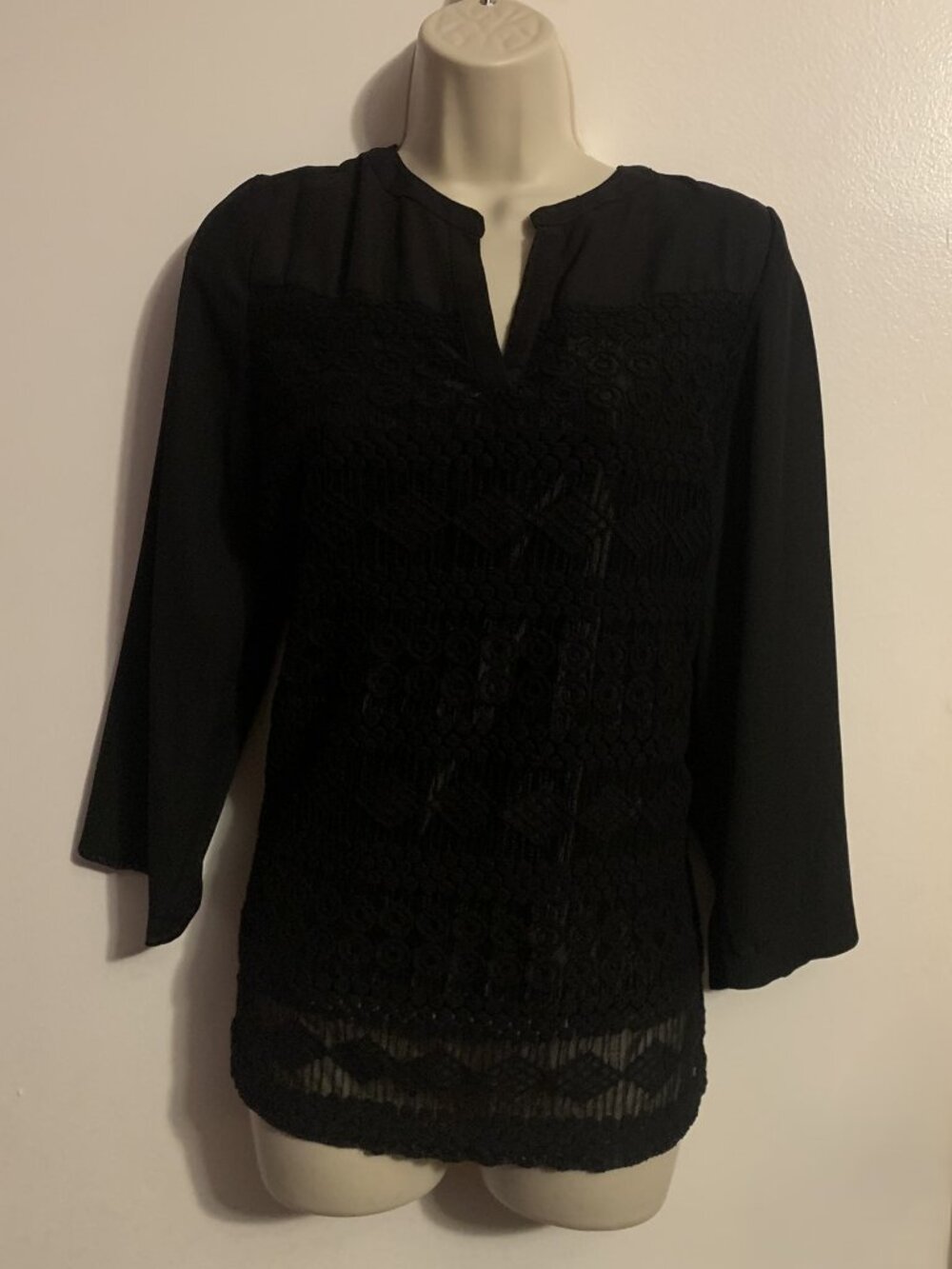 New Direction Black V Neck Lace 3/4 Sleeve Blouse/Tunic Size XL